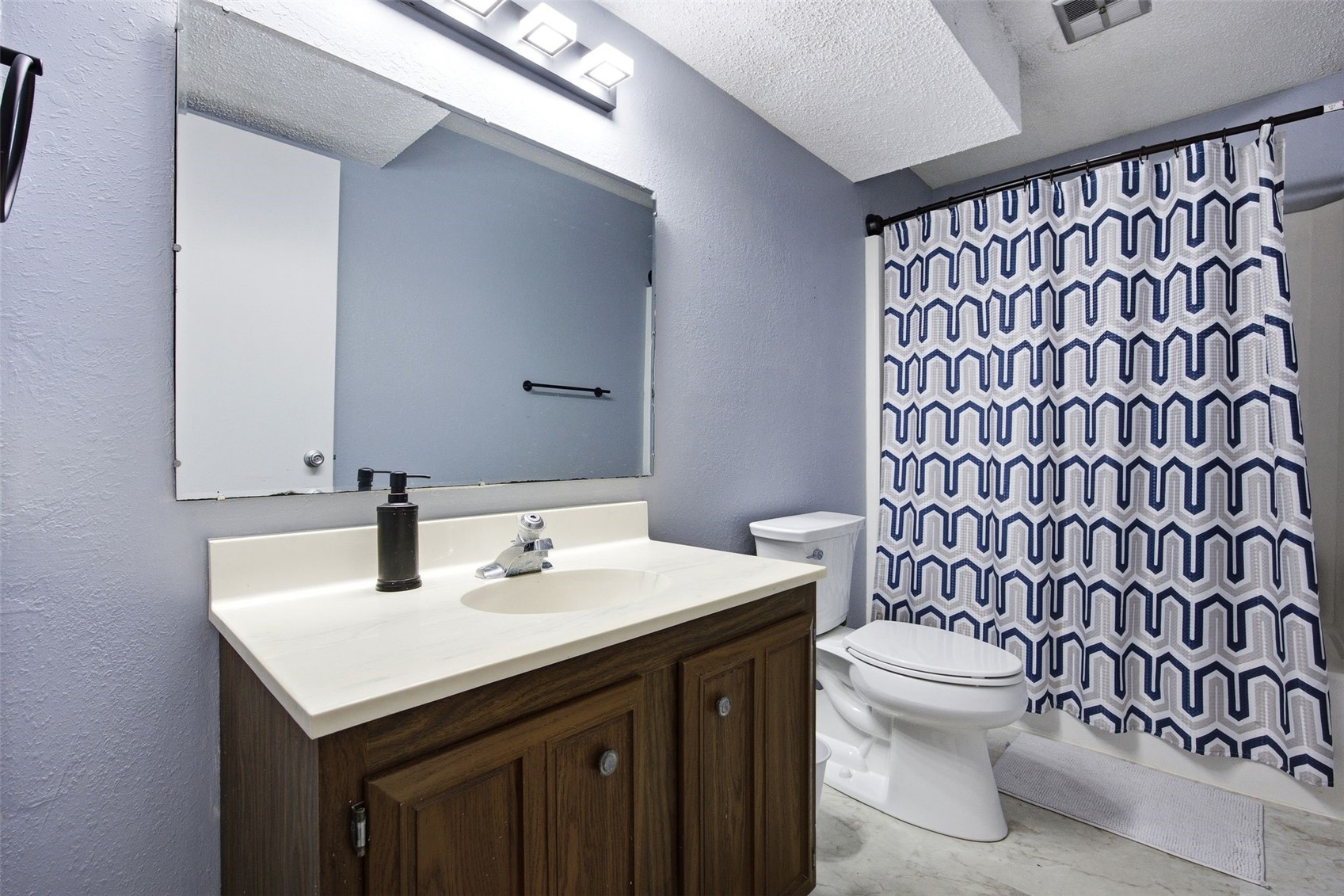 1948 Surf Drive NE Solon IA 52333