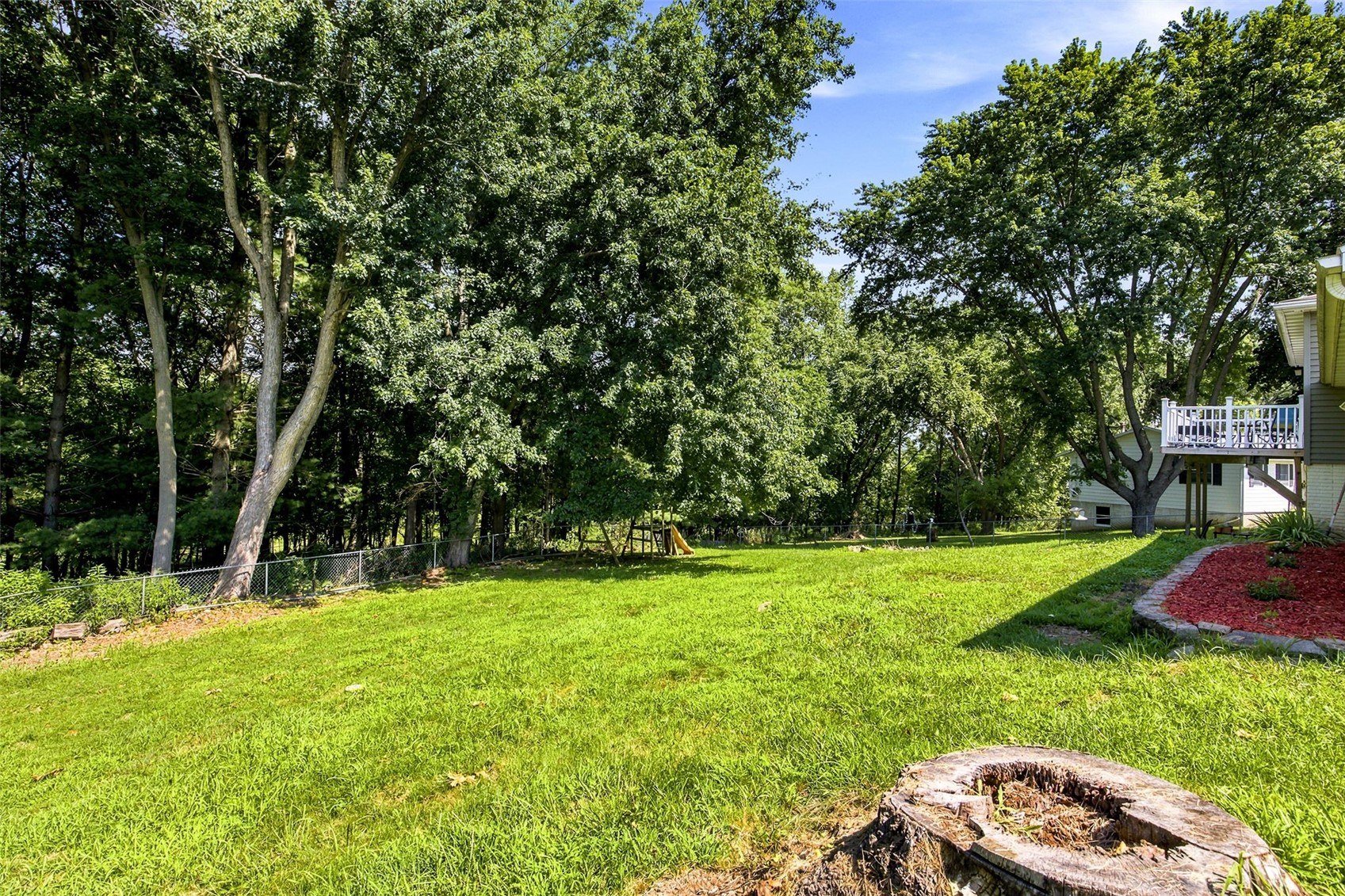 1948 Surf Drive NE Solon IA 52333