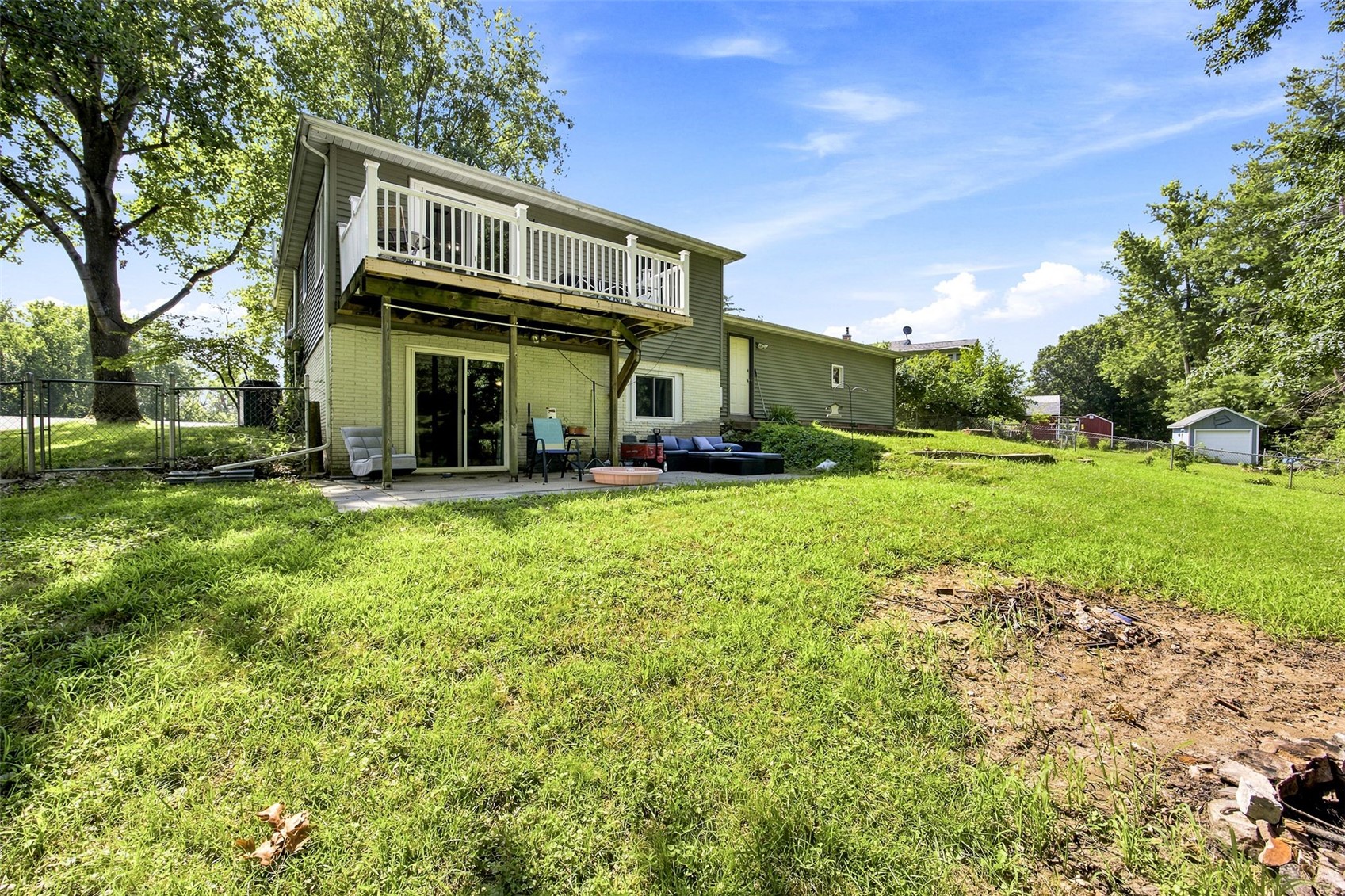 1948 Surf Drive NE Solon IA 52333