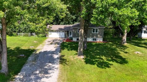 1948 Surf Drive NE Solon IA 52333