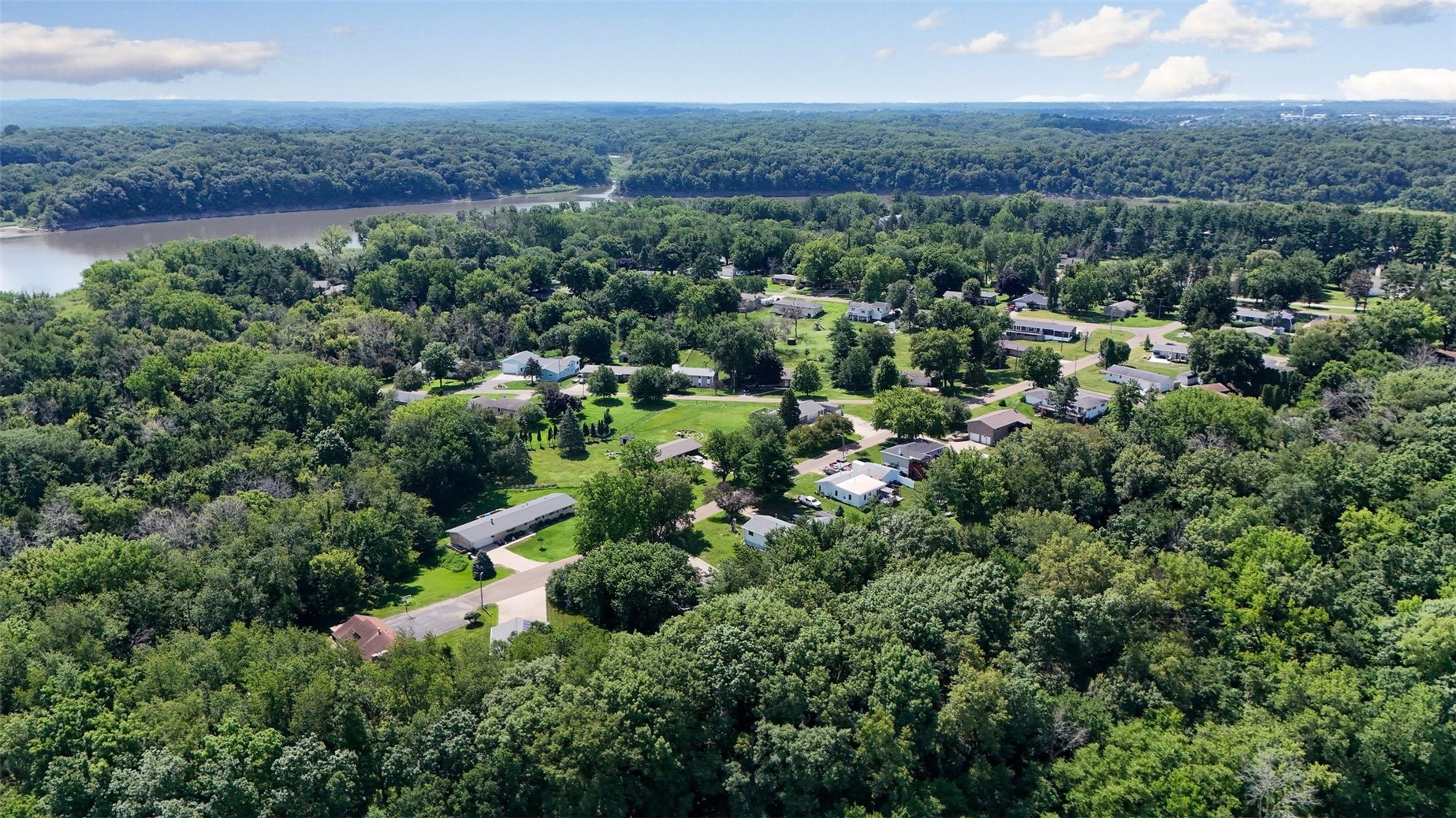 1948 Surf Drive NE Solon IA 52333