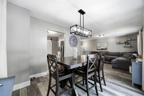 1948 Surf Drive NE Solon IA 52333