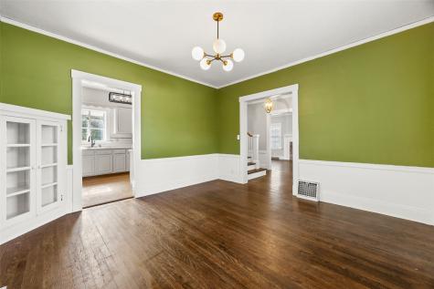 1955 Blake Boulevard SE Cedar Rapids IA 52403