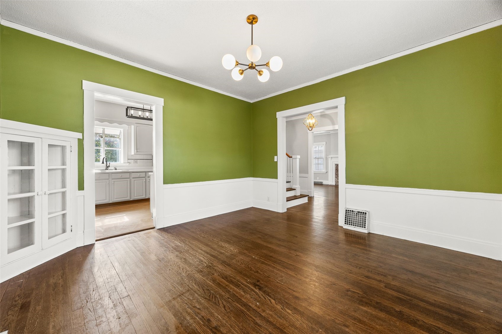 1955 Blake Boulevard SE Cedar Rapids IA 52403