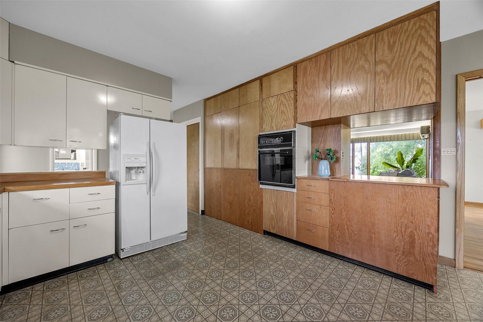 2600 Maple Drive NW Cedar Rapids IA 52405