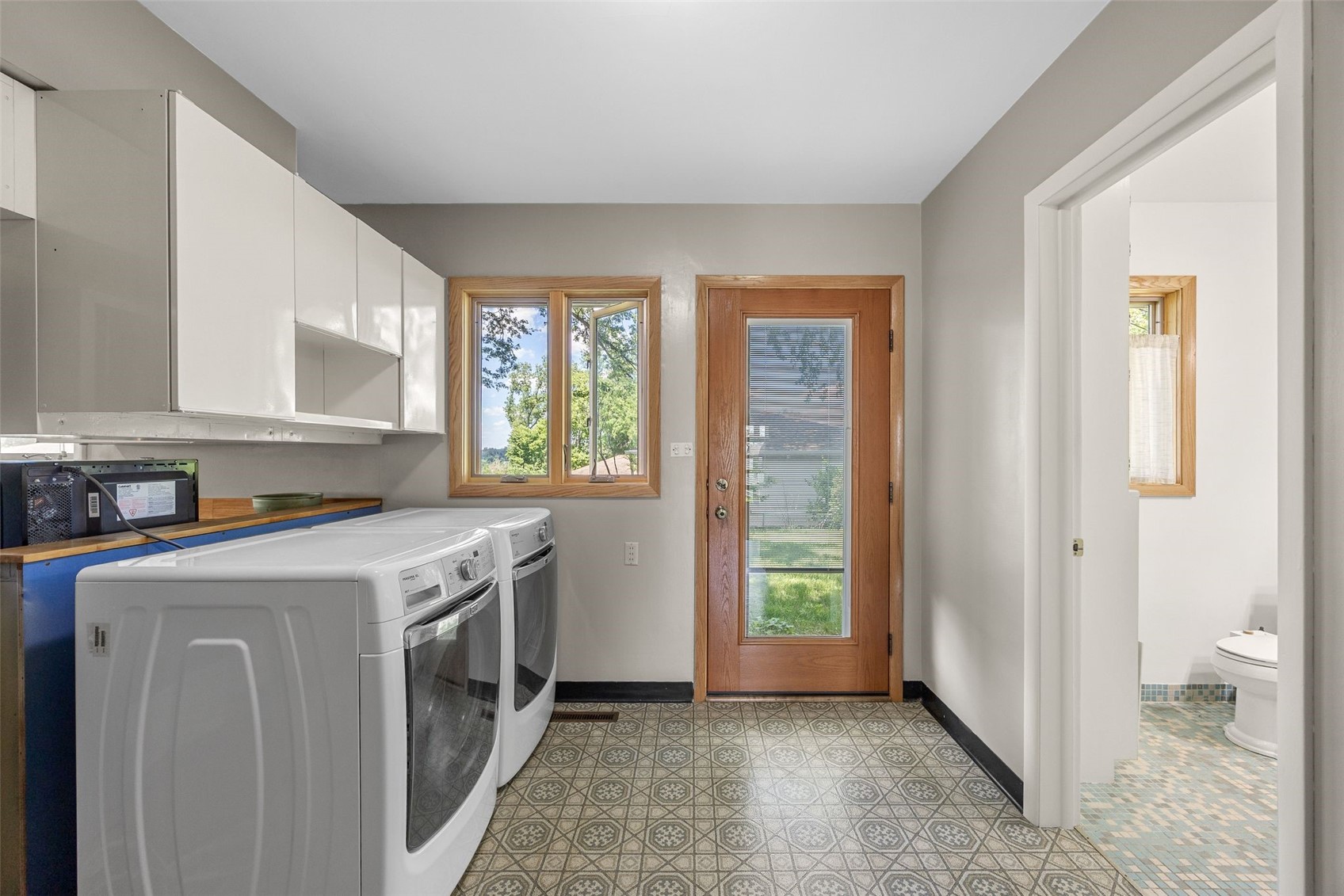 2600 Maple Drive NW Cedar Rapids IA 52405
