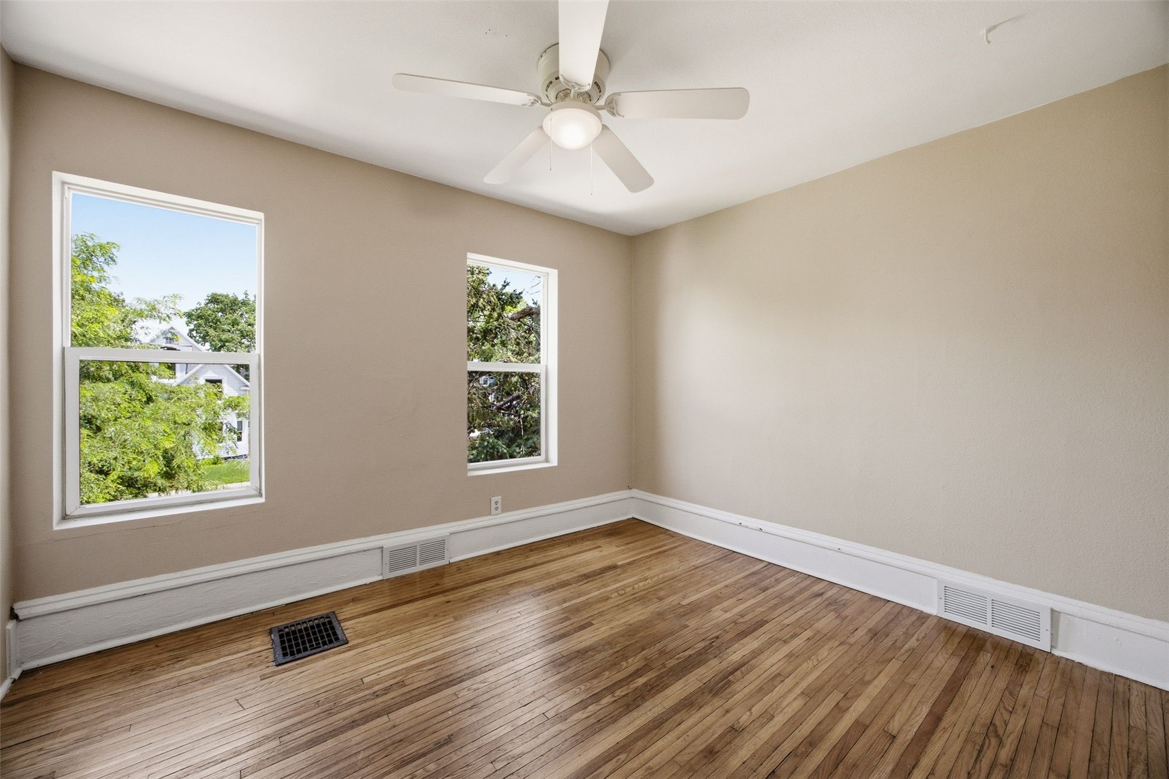 1507 Washington Avenue SE Cedar Rapids IA 52403