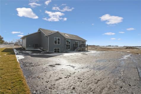 1166 Stable Ridge Drive Marion IA 52302