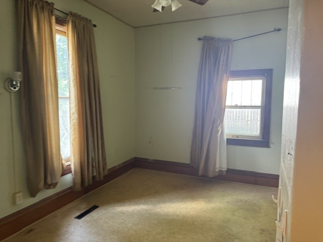 410 S 1st Street Guttenberg IA 52052