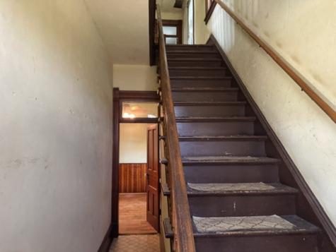 410 S 1st Street Guttenberg IA 52052