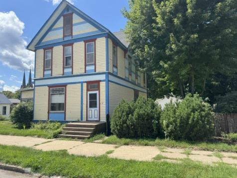 410 S 1st Street Guttenberg IA 52052