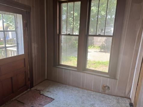 410 S 1st Street Guttenberg IA 52052