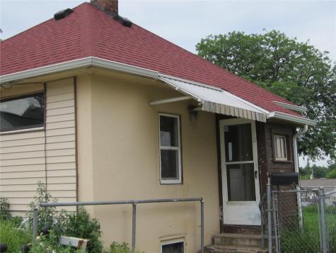 2116 Hamilton Street SW Cedar Rapids IA 52404
