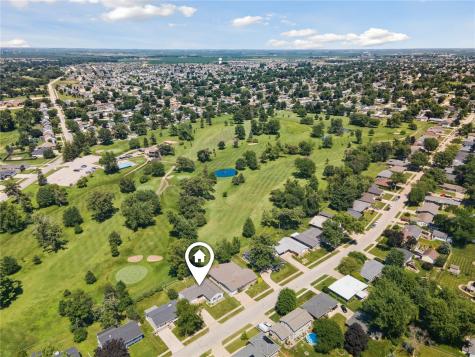 1320 Country Club Drive Marion IA 52302
