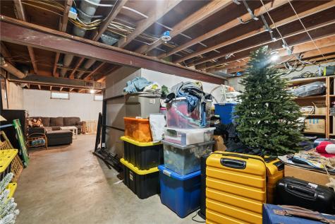 1320 Country Club Drive Marion IA 52302