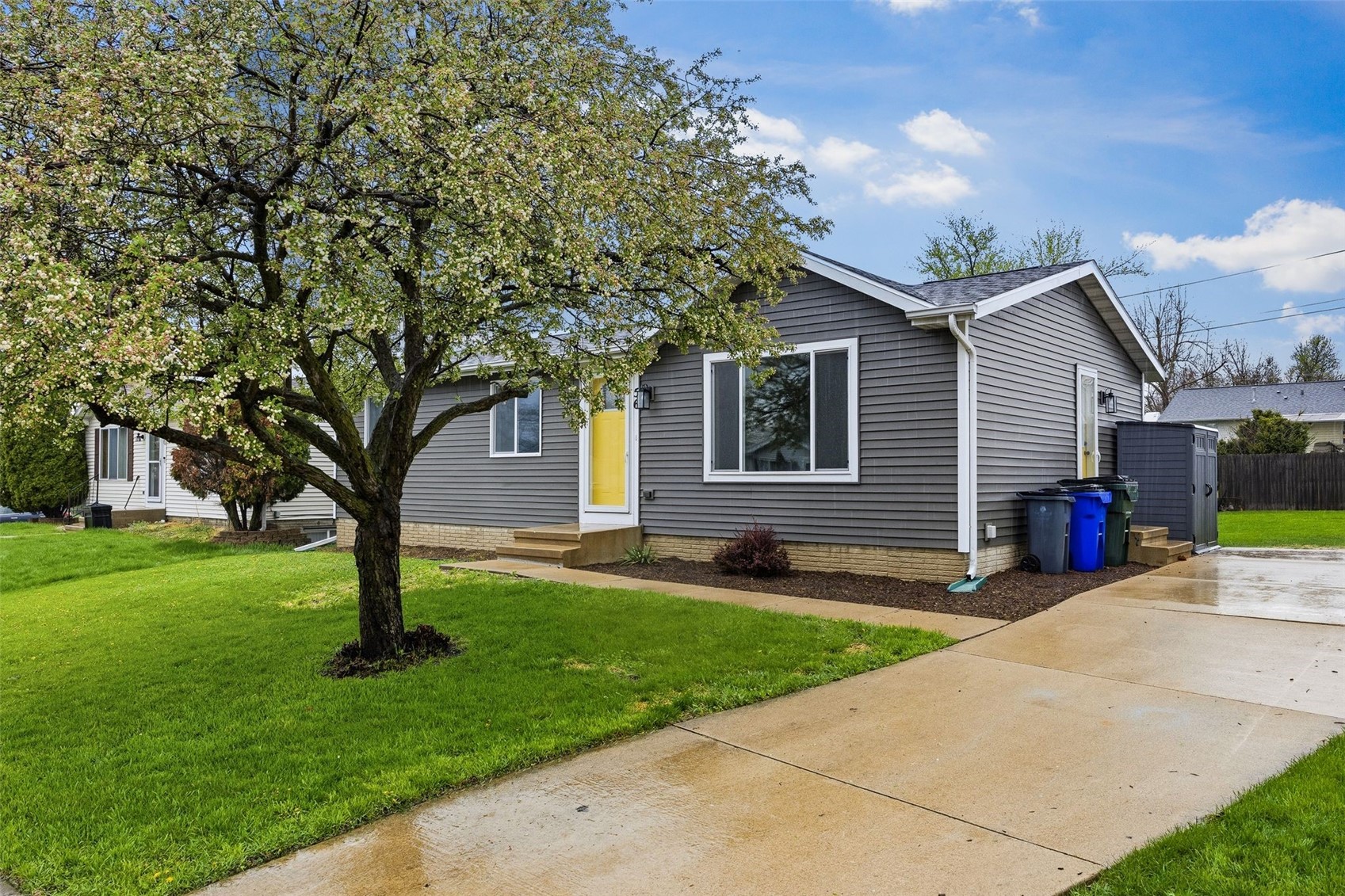 56 Deerwood Court SW Cedar Rapids IA 52404