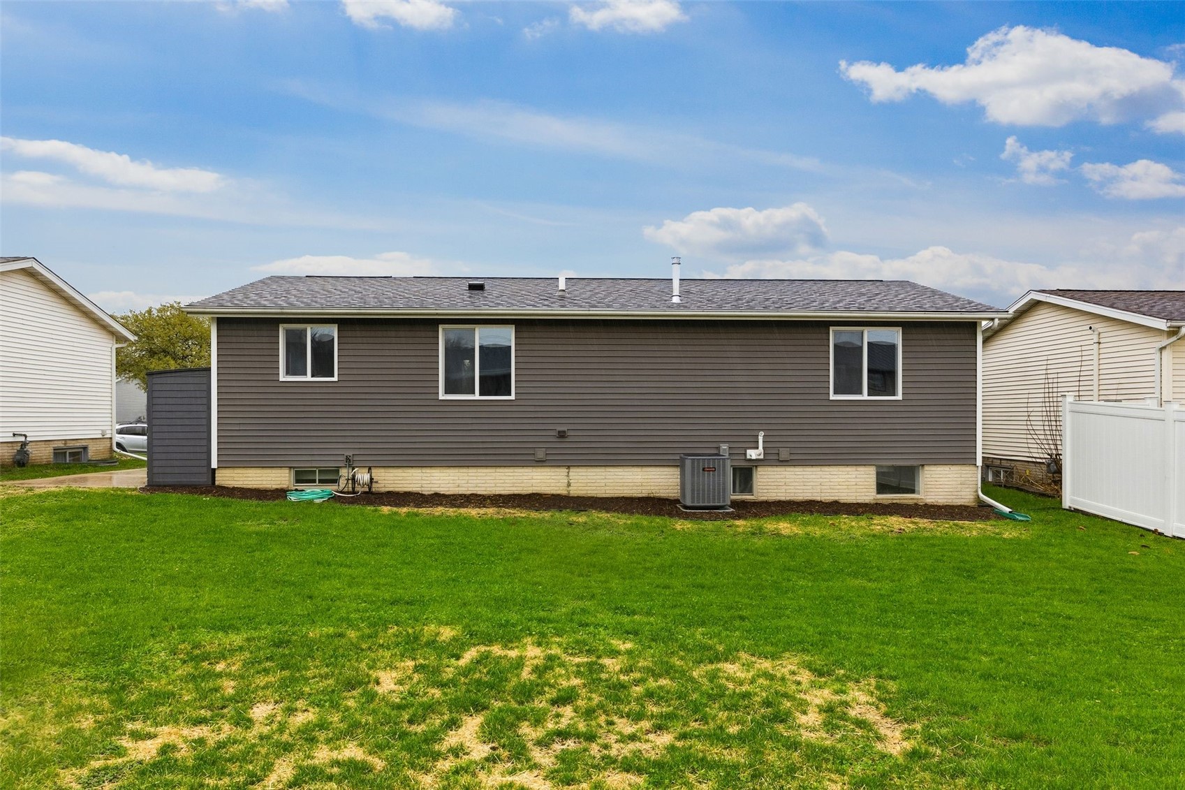 56 Deerwood Court SW Cedar Rapids IA 52404