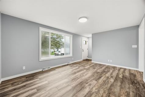 56 Deerwood Court SW Cedar Rapids IA 52404