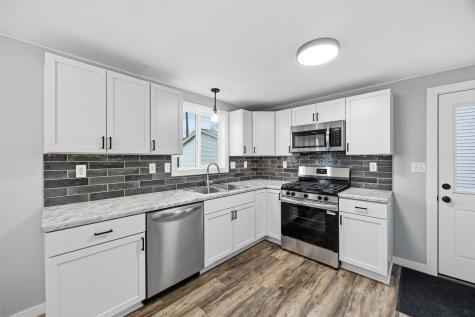 56 Deerwood Court SW Cedar Rapids IA 52404