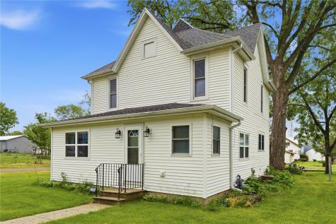 216 Lewis Street Mt Auburn IA 52313