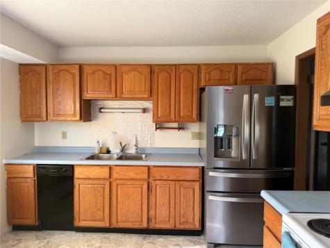1723 Northbrook Drive NE Cedar Rapids IA 52402