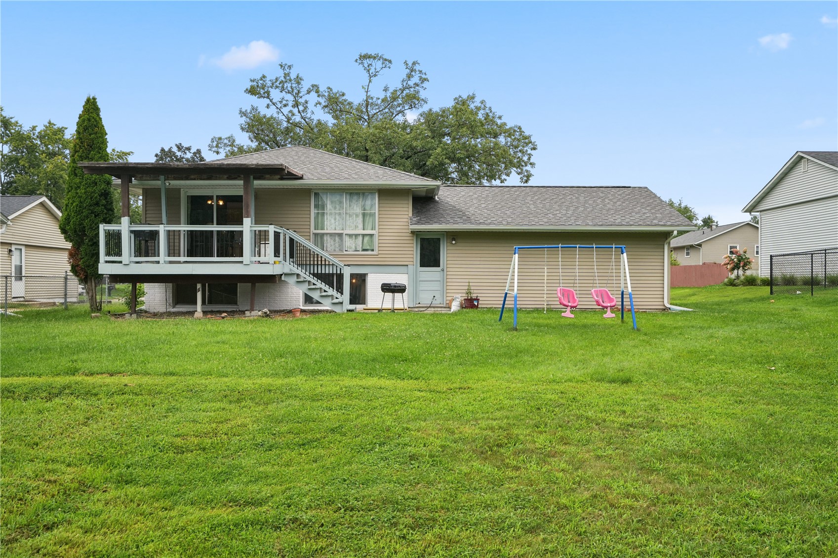 1723 Northbrook Drive NE Cedar Rapids IA 52402