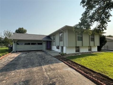 1723 Northbrook Drive NE Cedar Rapids IA 52402