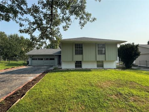 1723 Northbrook Drive NE Cedar Rapids IA 52402