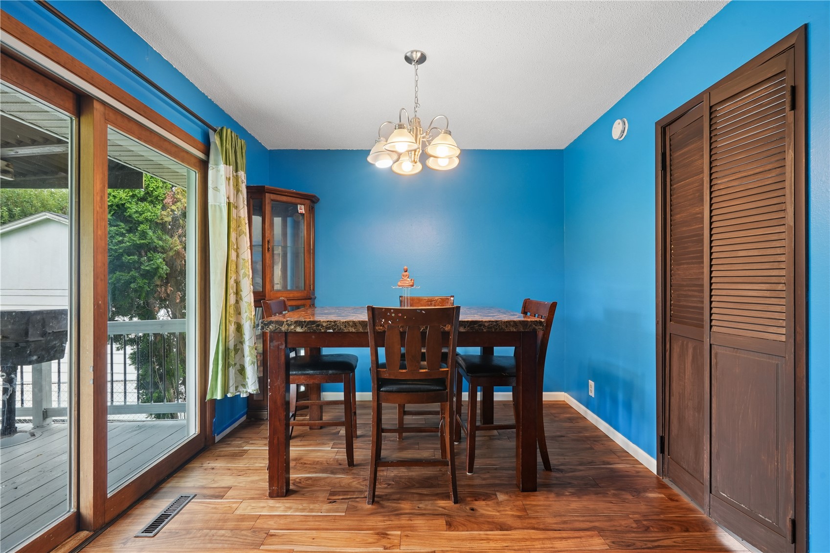 1723 Northbrook Drive NE Cedar Rapids IA 52402