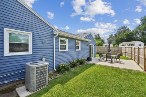 415 Linwood Street SW Cedar Rapids IA 52404