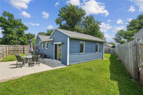 415 Linwood Street SW Cedar Rapids IA 52404