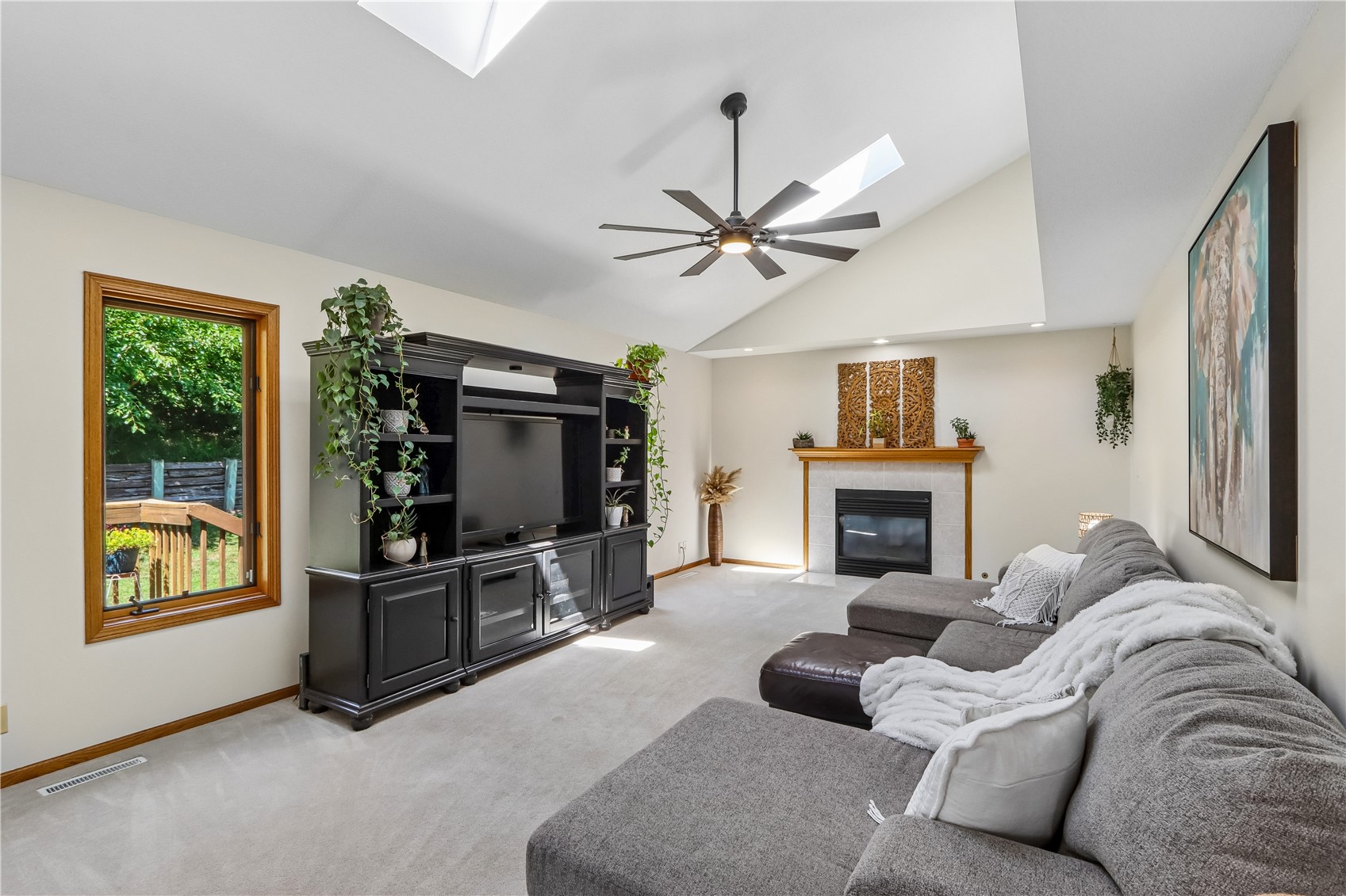 2816 Lancelot Lane NW Cedar Rapids IA 52405