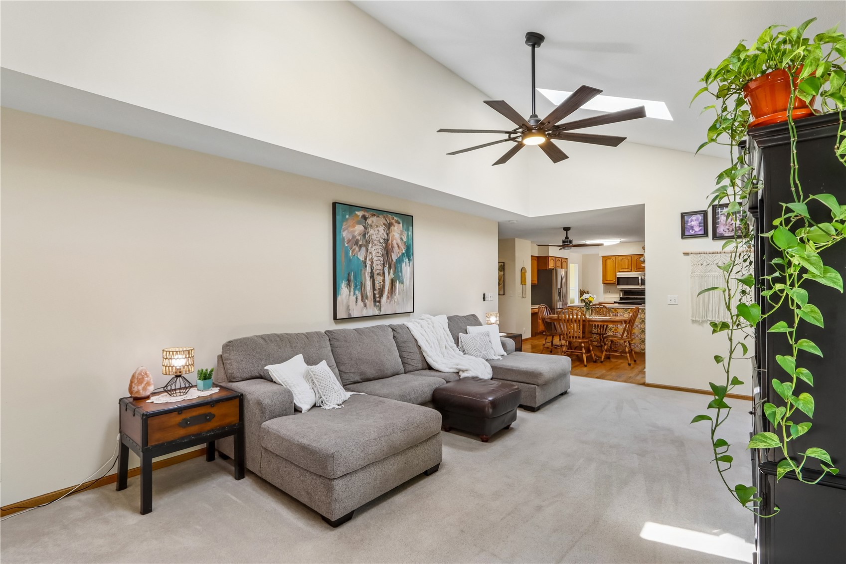 2816 Lancelot Lane NW Cedar Rapids IA 52405