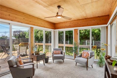 2816 Lancelot Lane NW Cedar Rapids IA 52405