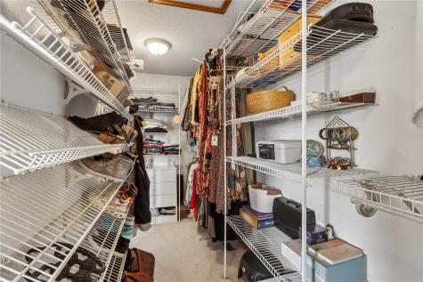 2816 Lancelot Lane NW Cedar Rapids IA 52405
