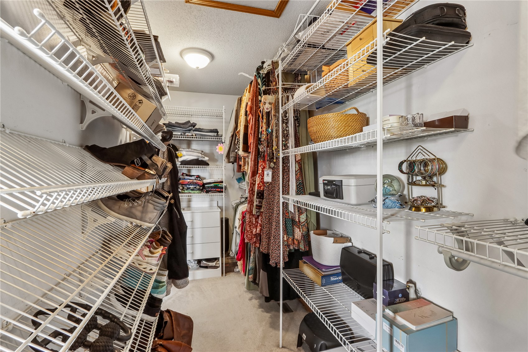 2816 Lancelot Lane NW Cedar Rapids IA 52405