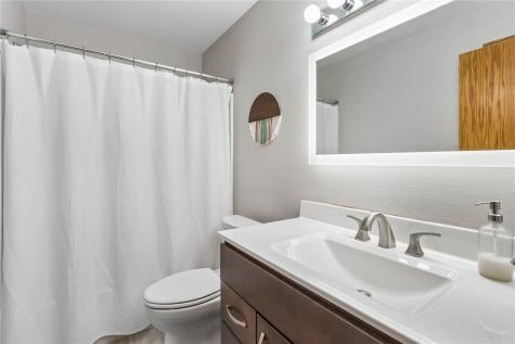 2816 Lancelot Lane NW Cedar Rapids IA 52405