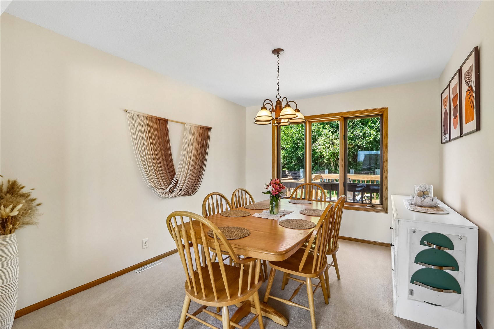 2816 Lancelot Lane NW Cedar Rapids IA 52405