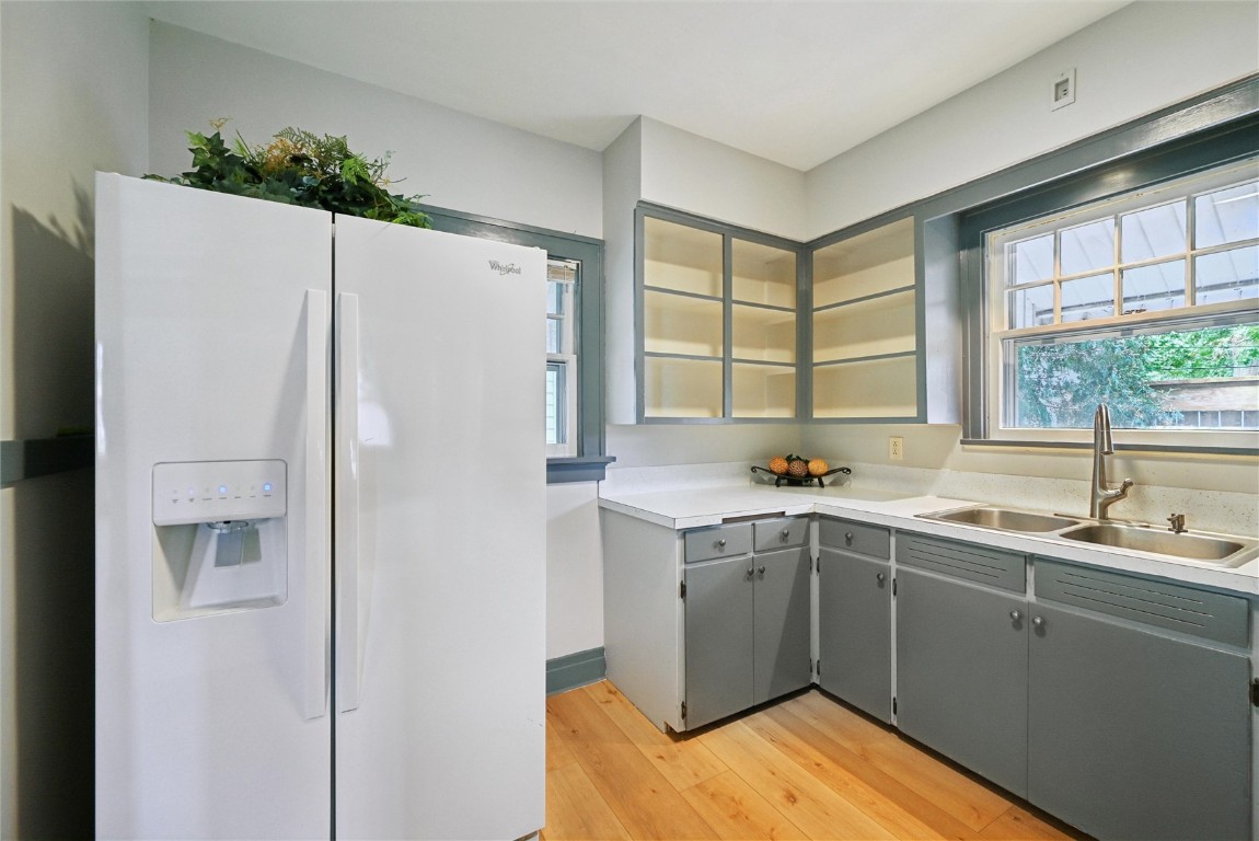 2600 C Avenue NE Cedar Rapids IA 52402