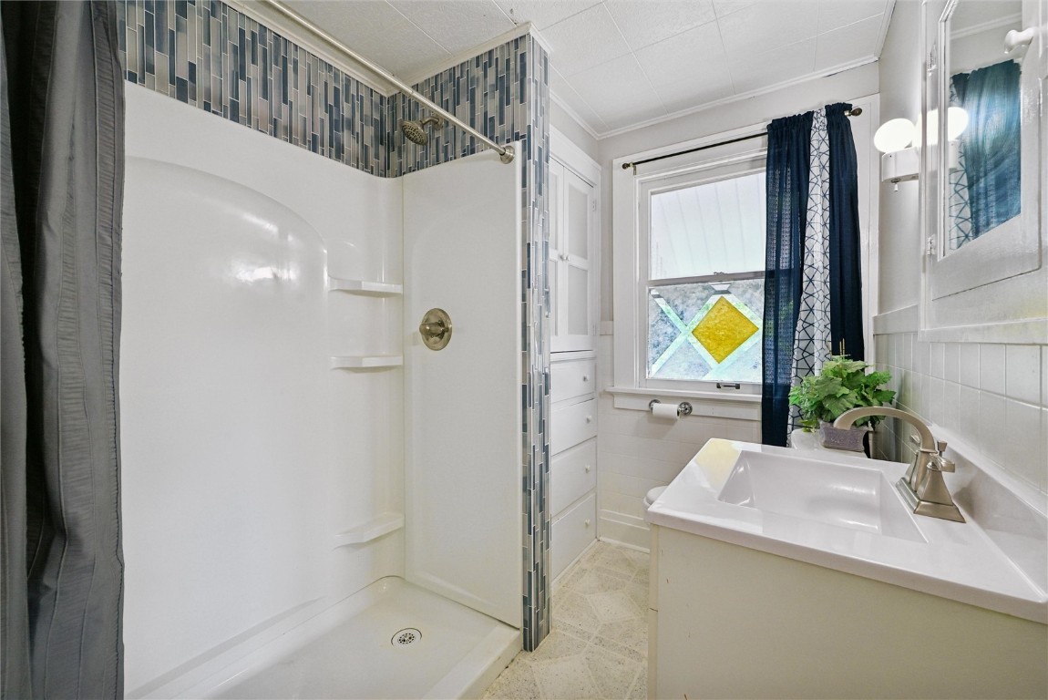 2600 C Avenue NE Cedar Rapids IA 52402