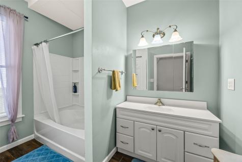 1212 K Street SW Cedar Rapids IA 52404