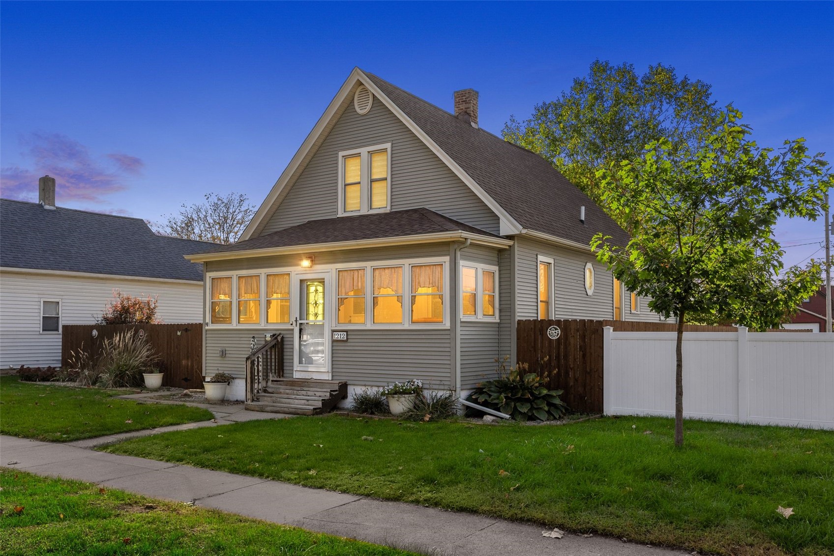 1212 K Street SW Cedar Rapids IA 52404