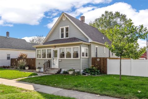 1212 K Street SW Cedar Rapids IA 52404