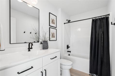 247 Hackberry Drive Palo IA 52324
