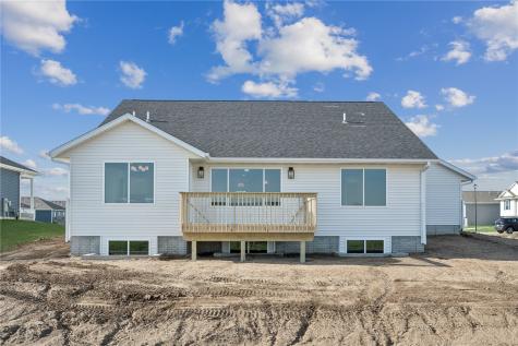 247 Hackberry Drive Palo IA 52324