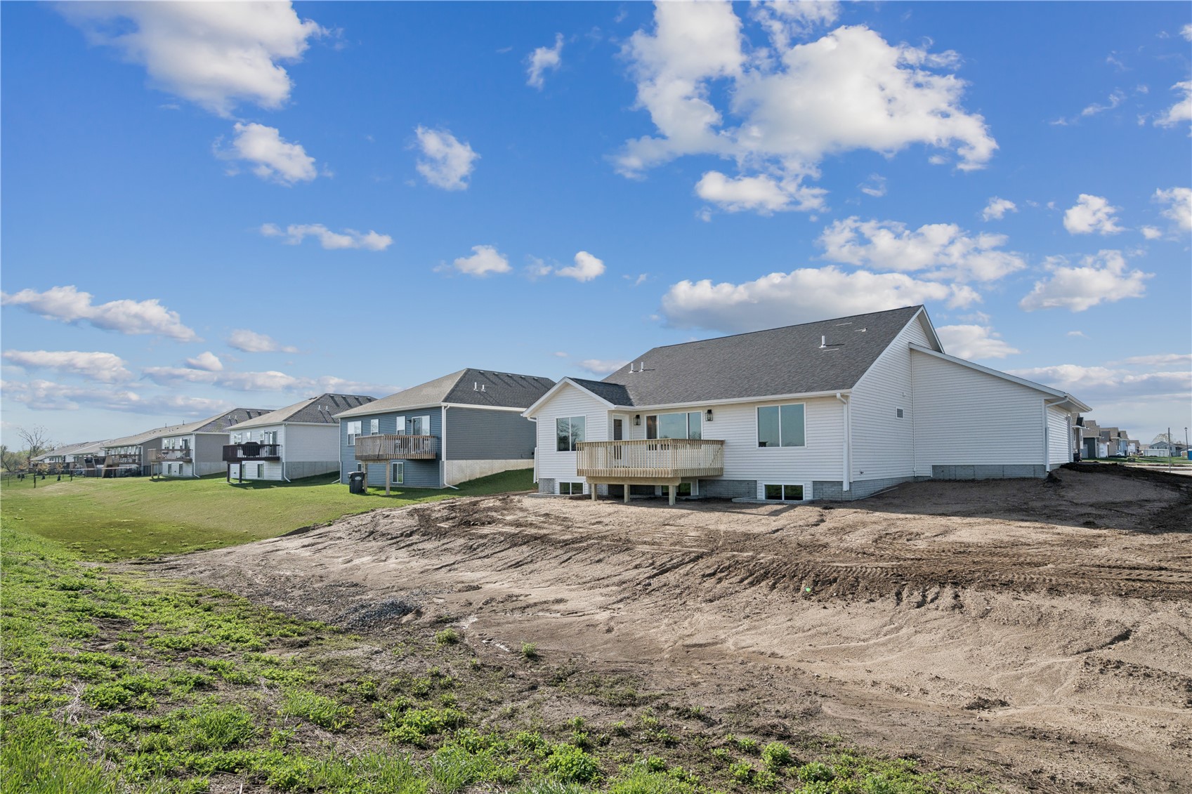 247 Hackberry Drive Palo IA 52324