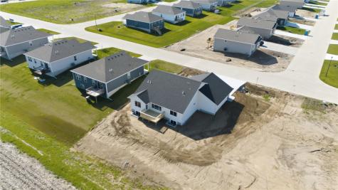 247 Hackberry Drive Palo IA 52324
