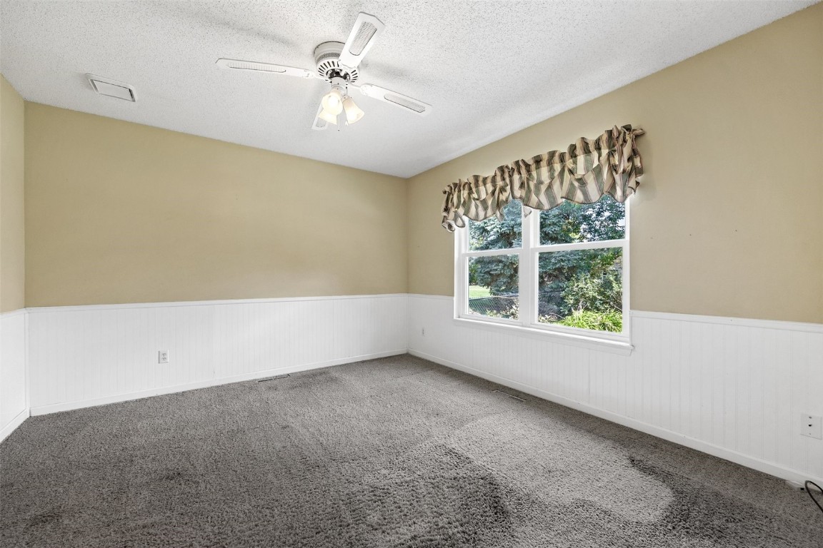 1905 Charleston Drive Marion IA 52302