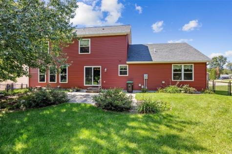 1905 Charleston Drive Marion IA 52302