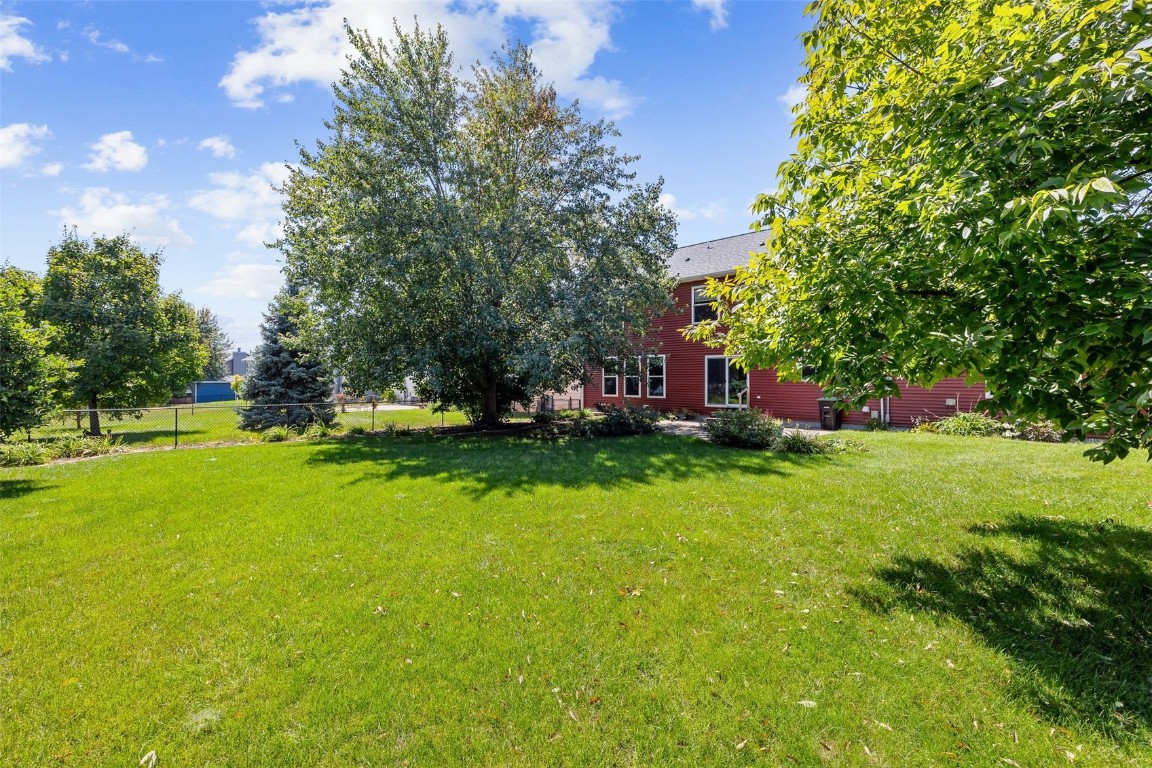 1905 Charleston Drive Marion IA 52302